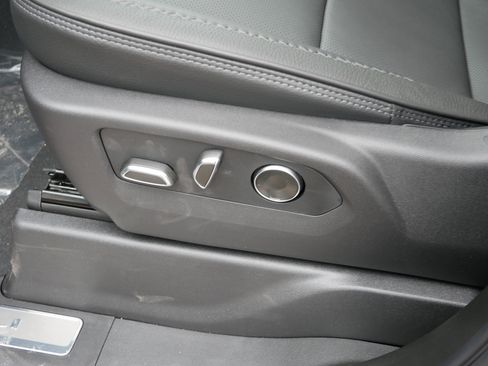 New 2026 GMC Sierra 1500 Denali AWD/4WD image 17