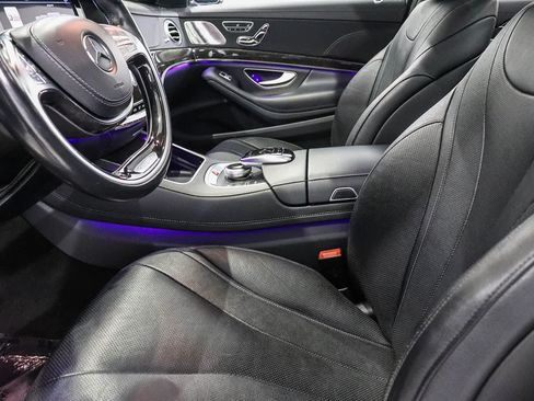Used 2017 Mercedes-Benz S 550 Sedan image 18