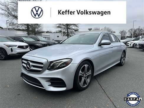 Used 2017 Mercedes-Benz E 300 image 1