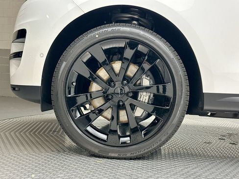 New 2026 Land Rover Range Rover Sport SE AWD/4WD image 13