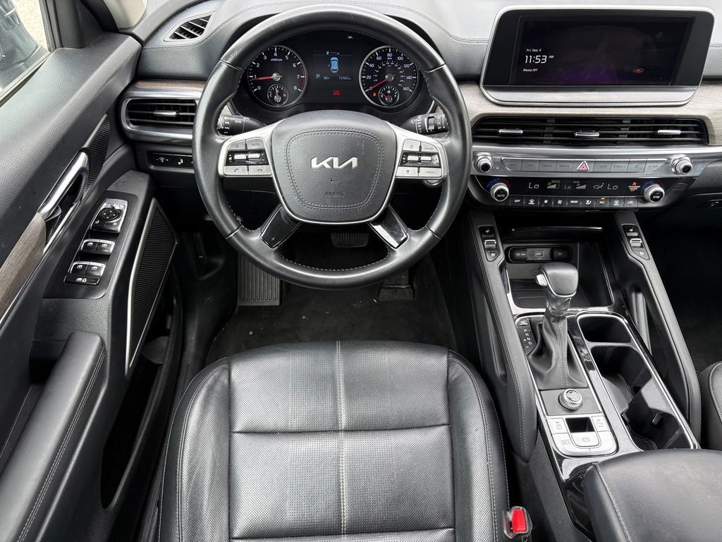 Used 2022 Kia Telluride EX w/ EX Premium Package FWD image 20
