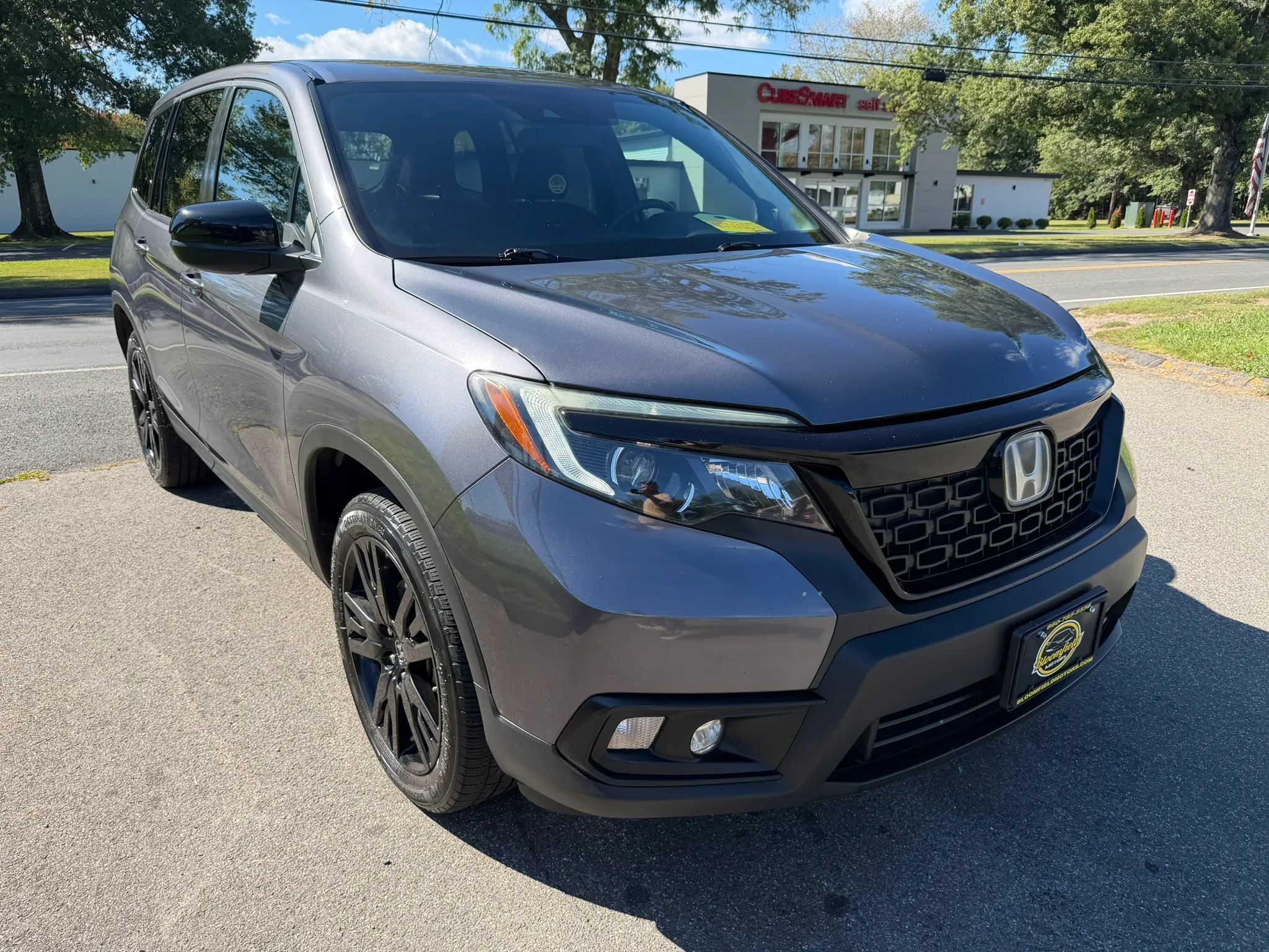 Used 2019 Honda Passport Sport image 3