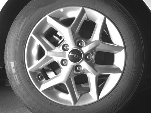 Used 2025 Kia Soul LX w/ LX Technology Package FWD image 15