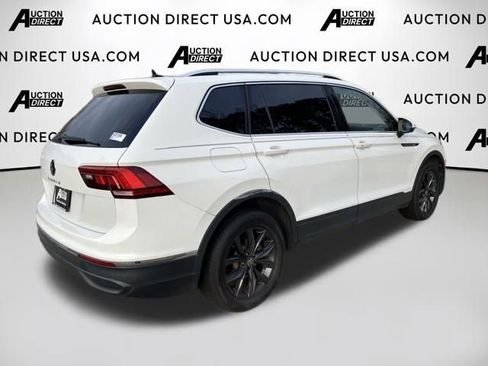 Used 2022 Volkswagen Tiguan SE image 20