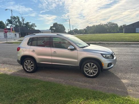 Used 2016 Volkswagen Tiguan SE AWD/4WD image 8