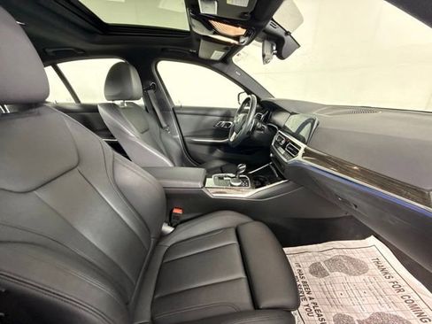 Used 2021 BMW 330i Sedan w/ Premium Package RWD image 32