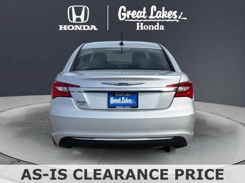 Used 2012 Chrysler 200 LX FWD image 5