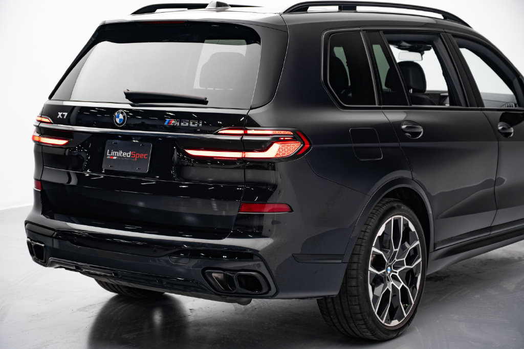 Used 2025 BMW X7 M60i w/ Executive Package AWD/4WD image 37