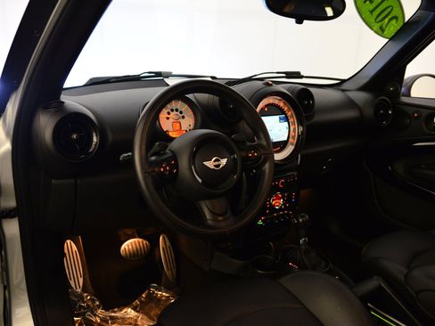 Used 2014 MINI Cooper Paceman S image 3