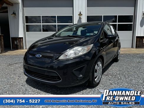 Used 2012 Ford Fiesta SE image 1