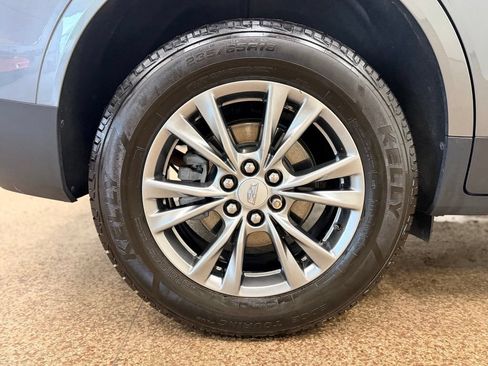 Used 2022 Cadillac XT5 Premium Luxury AWD/4WD image 28