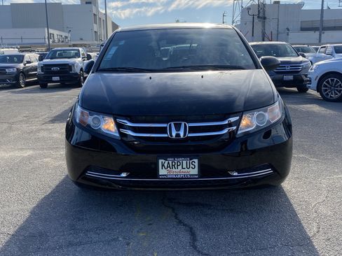 Used 2016 Honda Odyssey SE image 3