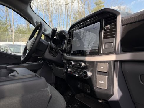 Used 2023 Ford F150 XLT w/ Equipment Group 302A High image 38