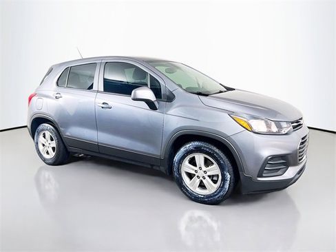 Used 2020 Chevrolet Trax LS w/ Tint and Cruise Package image 23