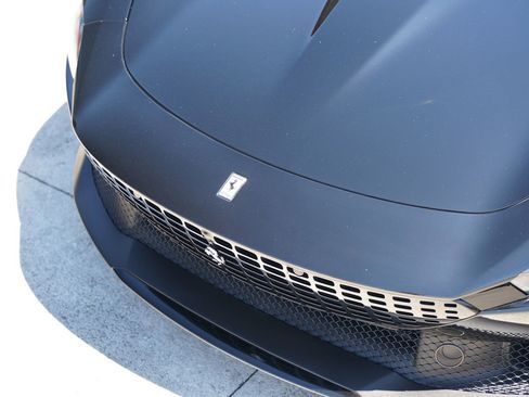Used 2023 Ferrari Roma RWD image 8