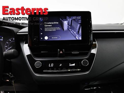 Used 2025 Toyota Corolla LE FWD image 11