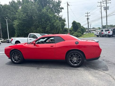 Used 2018 Dodge Challenger GT w/ Driver Convenience Group AWD/4WD image 7