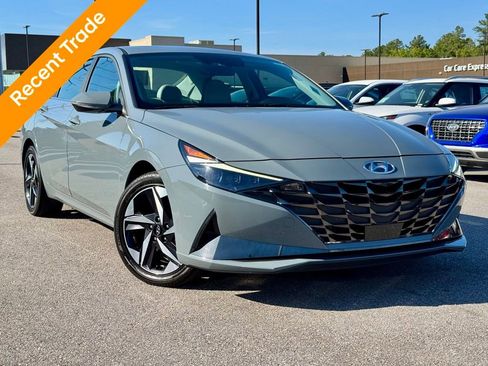 Used 2023 Hyundai Elantra Limited w/ Cargo Package image 1