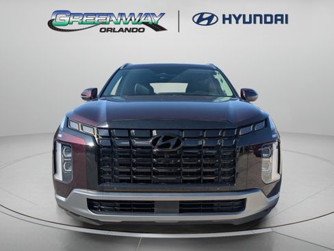 Used 2023 Hyundai Palisade Limited w/ Cargo Package FWD image 3