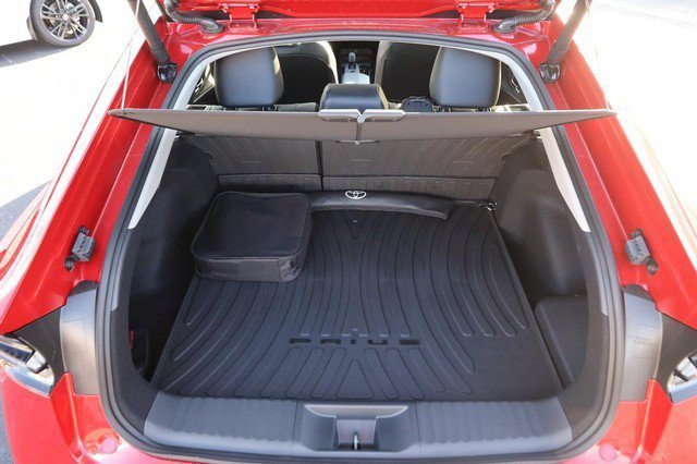 Used 2026 Toyota Prius Plug-In Hybrid w/ Limited Premium Package FWD image 7