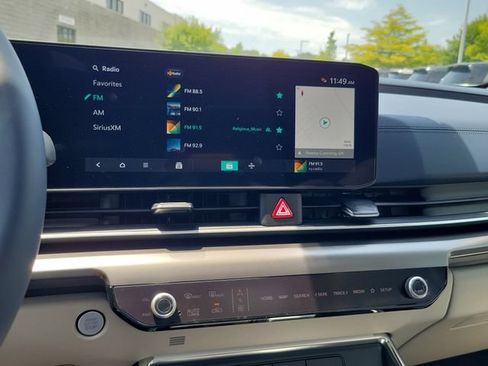 New 2026 Kia Carnival SX FWD image 21