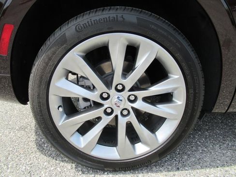Used 2023 Buick Envision Avenir FWD image 8