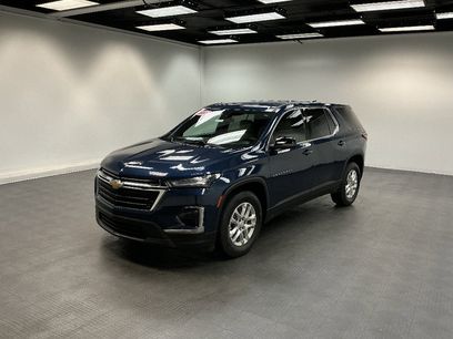 Used 2022 Chevrolet Traverse LS