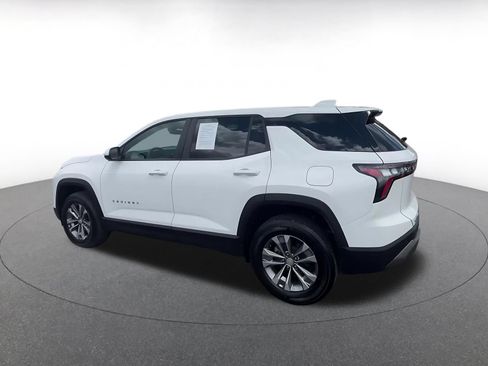 Used 2025 Chevrolet Equinox LT FWD image 9