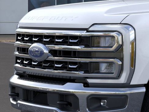 New 2026 Ford F250 Lariat w/ Lariat Ultimate Package image 17