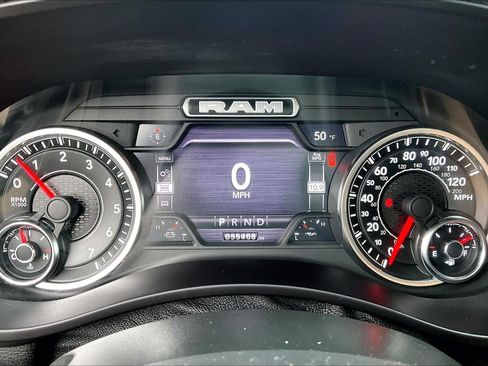 Used 2022 RAM 2500 Laramie AWD/4WD image 24