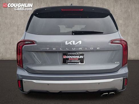 Used 2023 Kia Telluride S w/ S Sunroof Package image 6