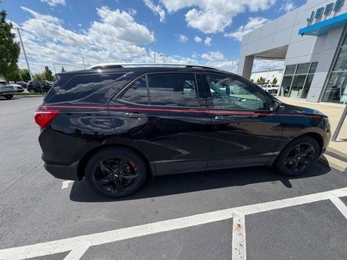 Used 2019 Chevrolet Equinox Premier w/ Premier Redline Edition FWD image 6