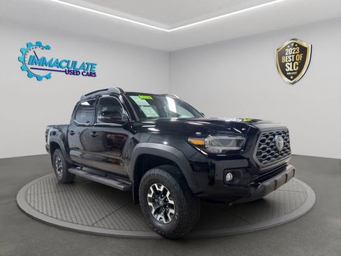 Used 2023 Toyota Tacoma TRD Off-Road w/ TRD Premium Off Road Package AWD/4WD image 7