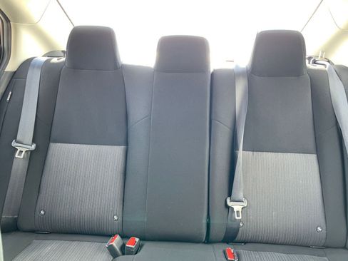 Used 2025 Nissan Sentra SV image 37