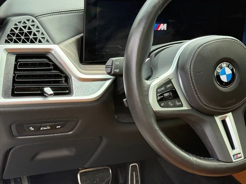Used 2025 BMW X6 M60i image 14