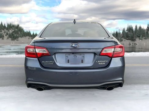 Used 2018 Subaru Legacy 3.6R Limited image 6