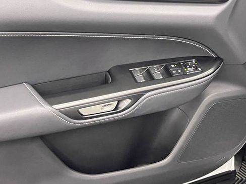 Used 2025 Lexus NX 250 FWD image 10