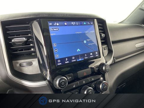 Used 2022 RAM 1500 Big Horn AWD/4WD image 4