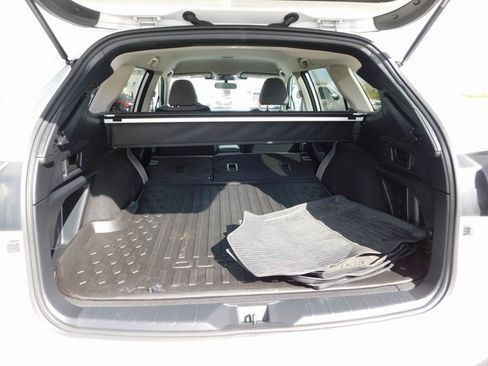 Used 2024 Subaru Outback Premium image 23