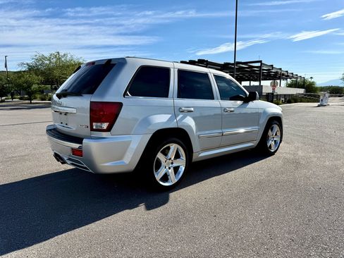 Used 2007 Jeep Grand Cherokee SRT8 w/ SRT Option Group I AWD/4WD image 7