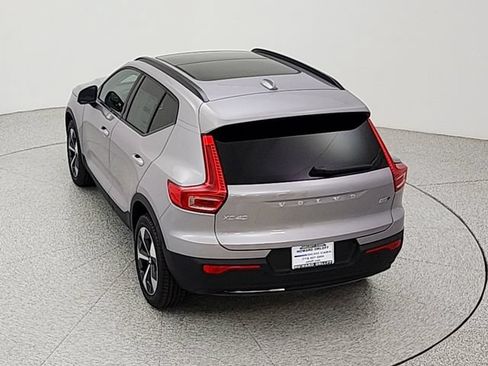 New 2026 Volvo XC40 B5 Plus w/ Climate Package AWD/4WD image 34