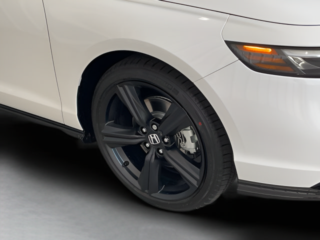 New 2026 Honda Accord Sport image 25