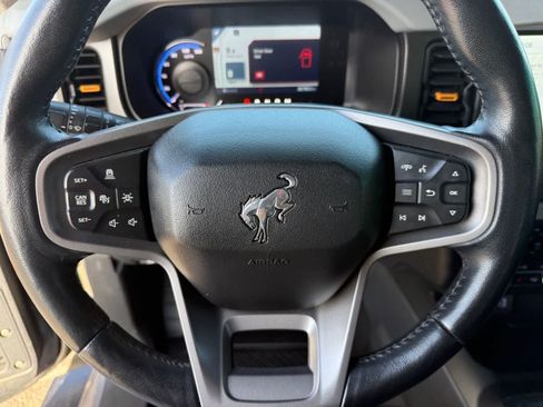 Used 2022 Ford Bronco Badlands AWD/4WD image 19