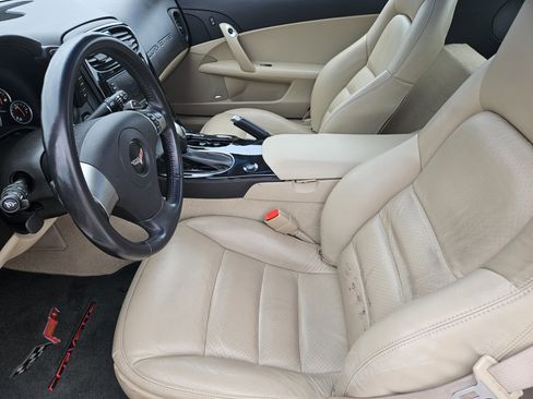 Used 2008 Chevrolet Corvette Coupe w/ Preferred Equipment Group image 11