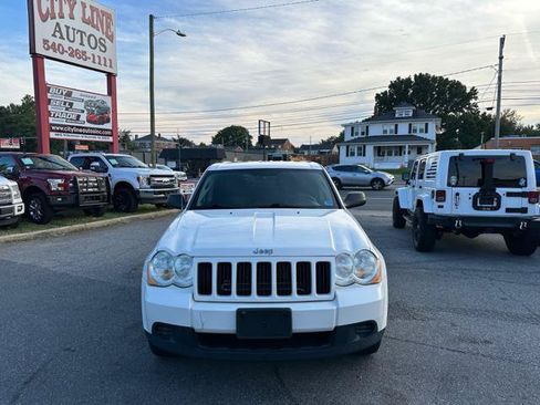 Used 2008 Jeep Grand Cherokee Laredo AWD/4WD image 3