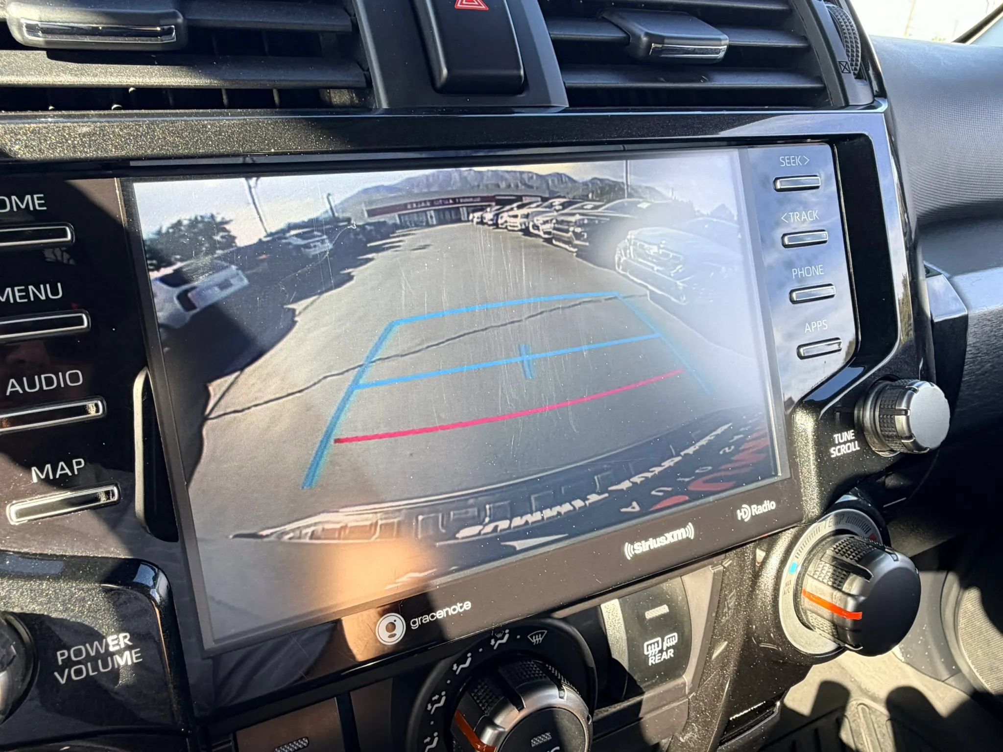 Used 2020 Toyota 4Runner TRD Off-Road Premium w/ Moonroof Package AWD/4WD image 18