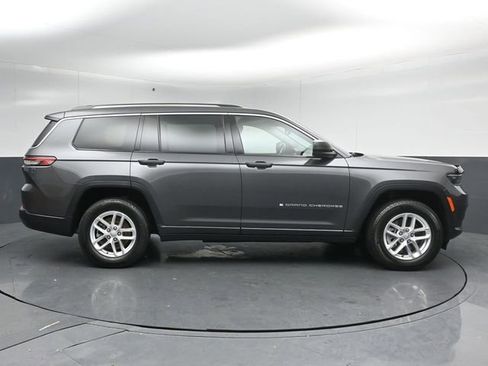 Used 2023 Jeep Grand Cherokee L Laredo w/ Luxury Tech Group I image 8
