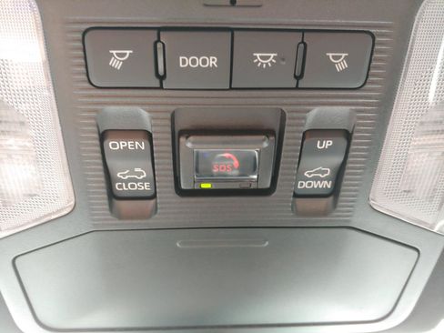 Used 2024 Toyota RAV4 XSE AWD/4WD image 24