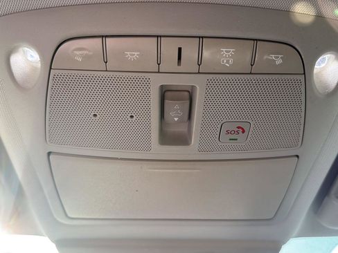 Used 2020 Nissan Armada SL w/ Premium Package image 34