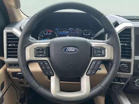 Used 2020 Ford F250 Lariat w/ Lariat Ultimate Package AWD/4WD image 10